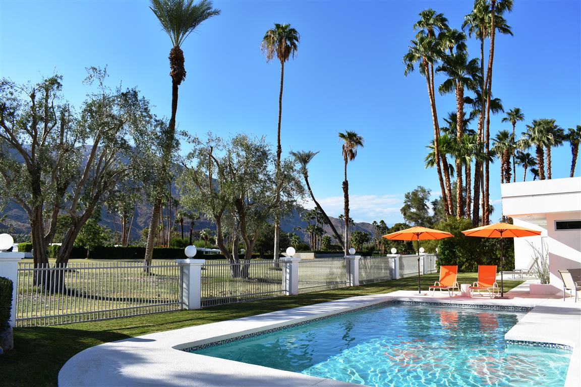 Pool 804a